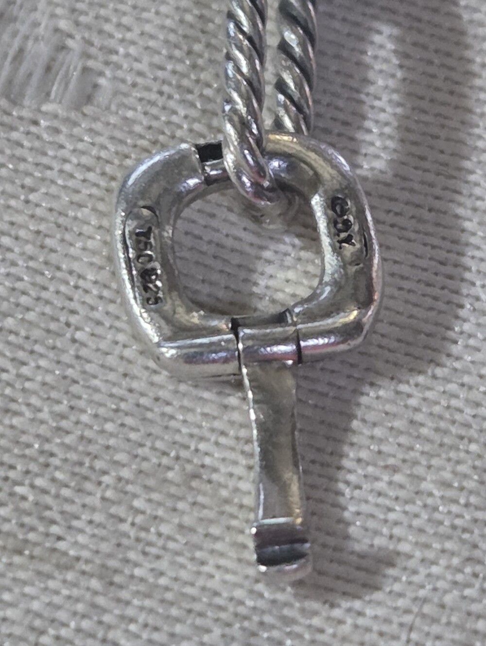 David Yurman 5 Heart Charm Bracelet with Toggle Closure, SS & 18k - Picture 13 of 16